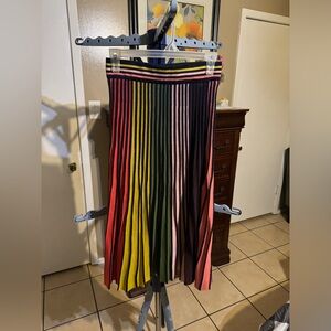 7th avenue by New York and company skirt, xs , looks brand new .